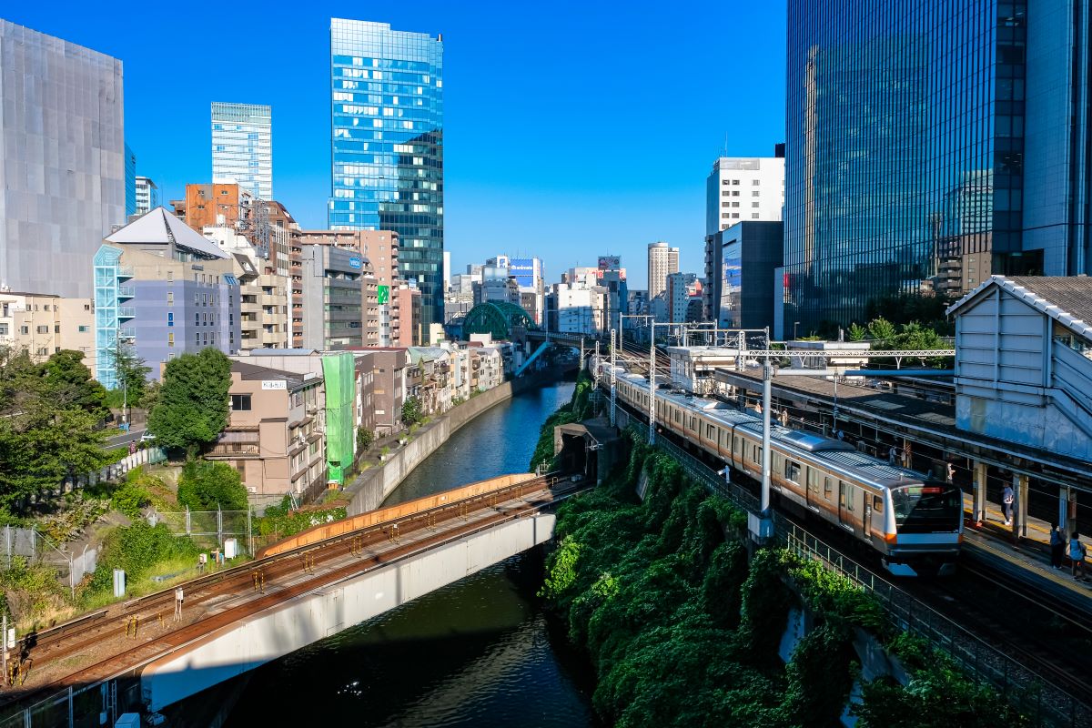 御茶ノ水 駐車場】安いおすすめランキングTOP20！土日のファミレス利用にも | MOBY [モビー]