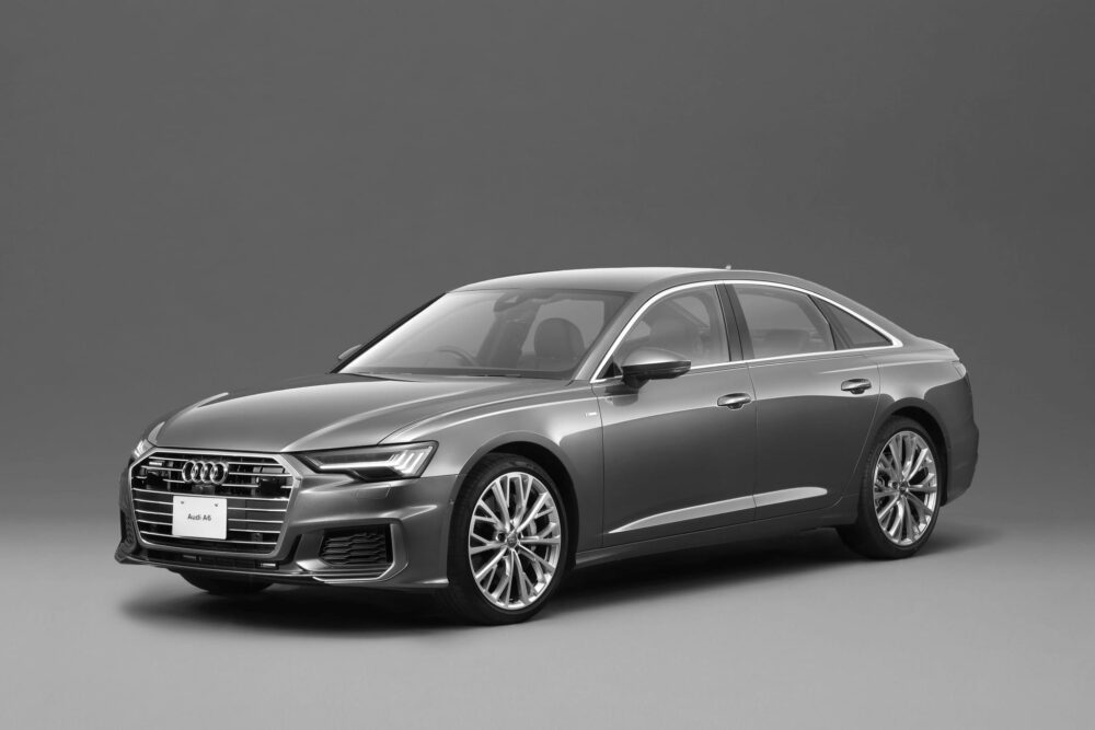 アウディ A6