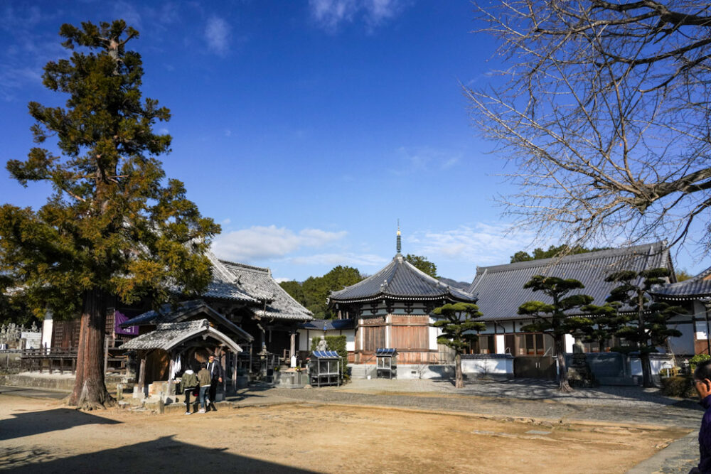 お遍路 第5番札所 地蔵寺 の境内