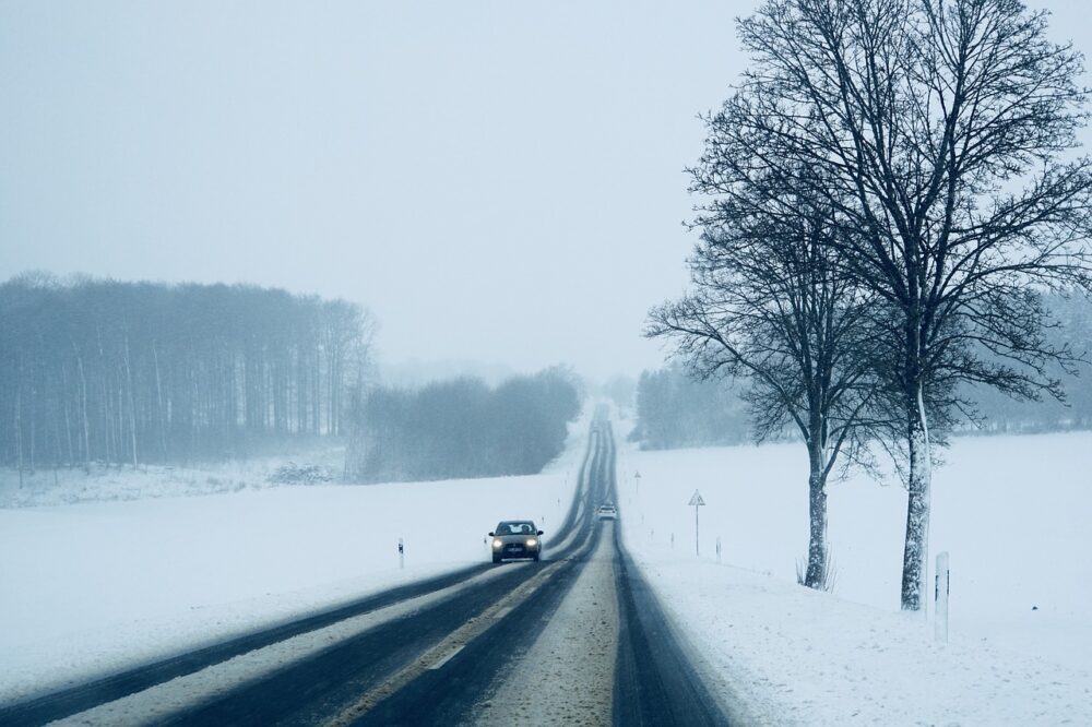 雪道の風景