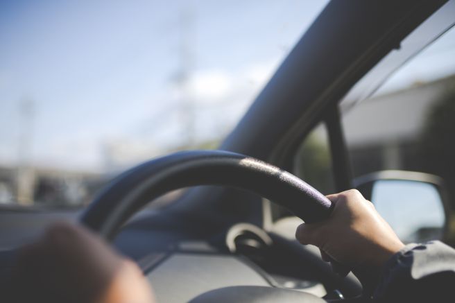 乗用車とは 意味 定義や種類とは 普通 小型 中型から軽自動車との違いを解説 Moby モビー