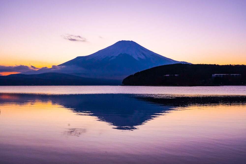 山中湖 日の入り後の逆さ富士