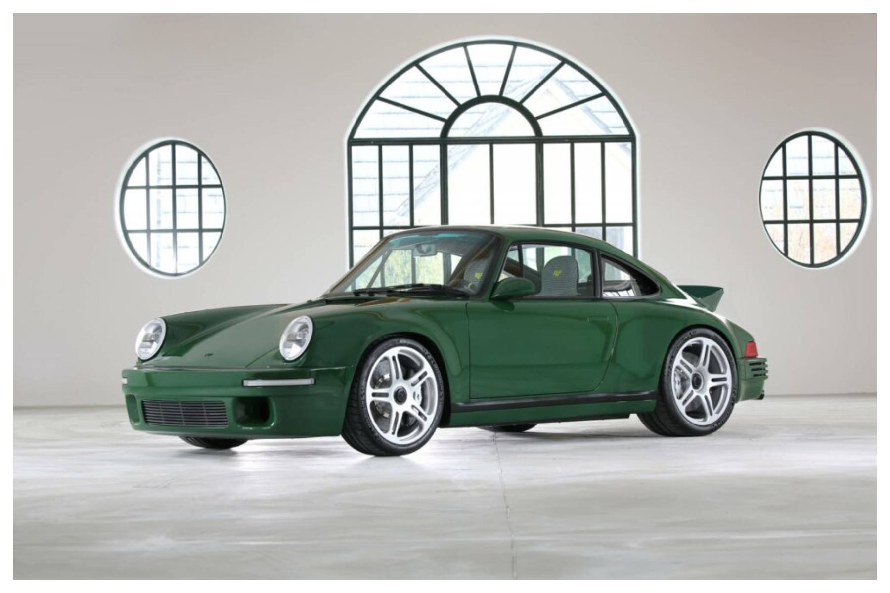 Ruf ルーフ 新型オフロードコンセプトとscrプロダクションモデルを発表 Moby モビー