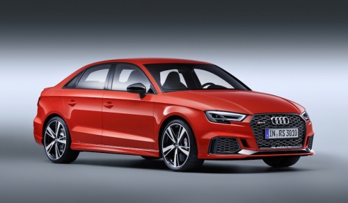新型アウディ Rs3 セダン発表 価格とスペックやa3セダンからの変更点は Moby モビー