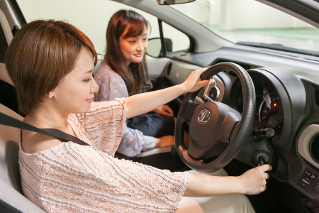 車好き女子っているの 車好き女子あるある 女子が欲しい人気車種10選 Moby モビー