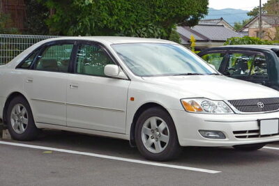 【トヨタ プロナード 総合情報】中古車選びの注意点や評価と燃費