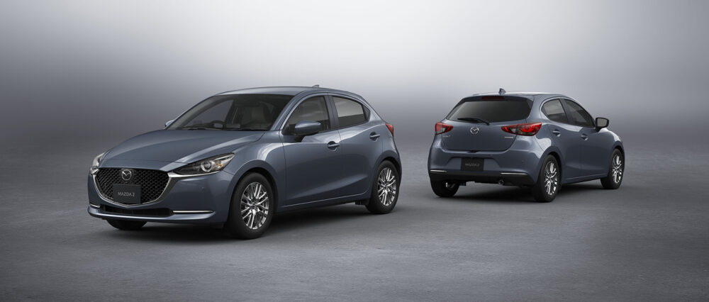マツダ MAZDA2 ホワイト コンフォート 外観