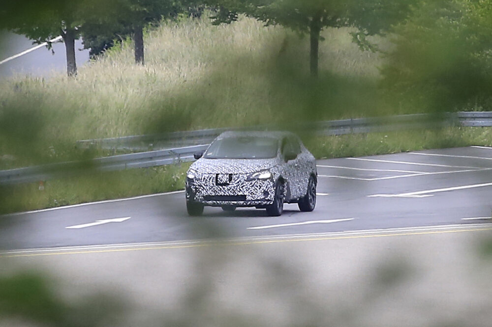 次期新型 日産 キャシュカイ プロトタイプ スパイショット
