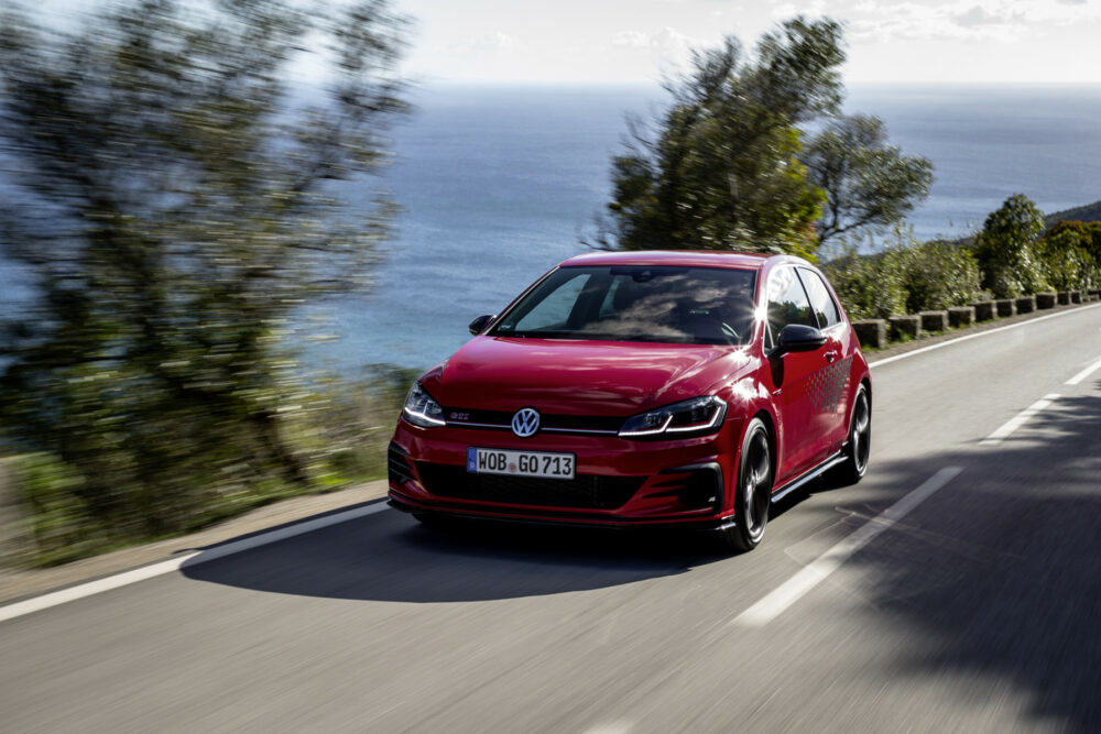 先代ゴルフGTI TCRフロントとボディサイド