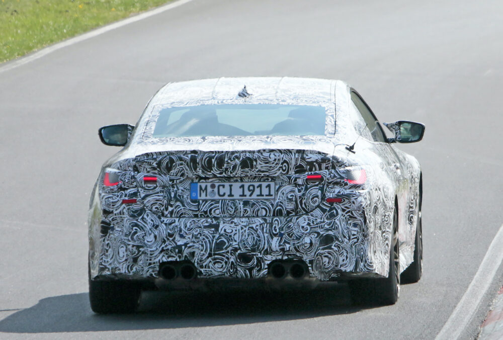 次期新型BMW M4クーペ プロトタイプ スパイショットリア