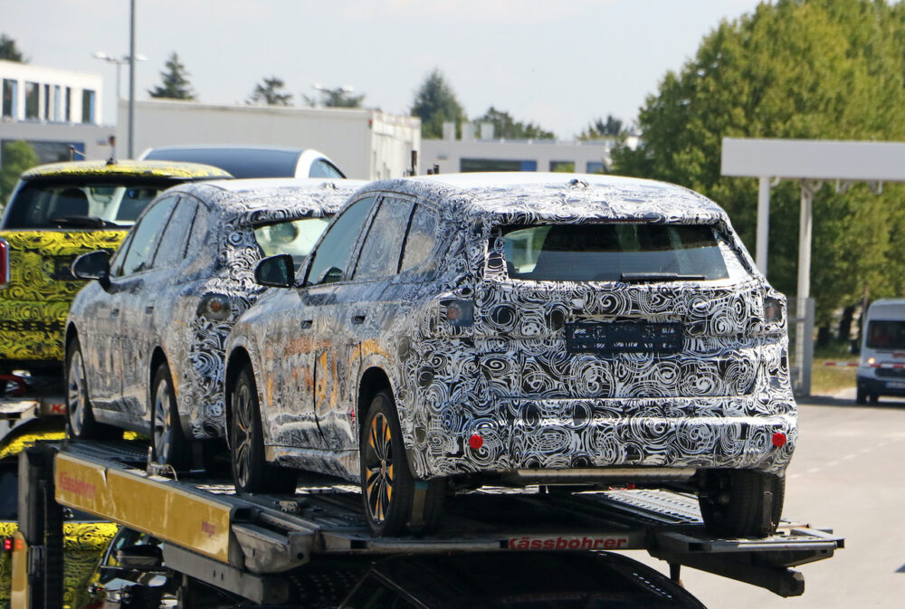 次期新型 BMW X1 プロトタイプ スパイショットリア