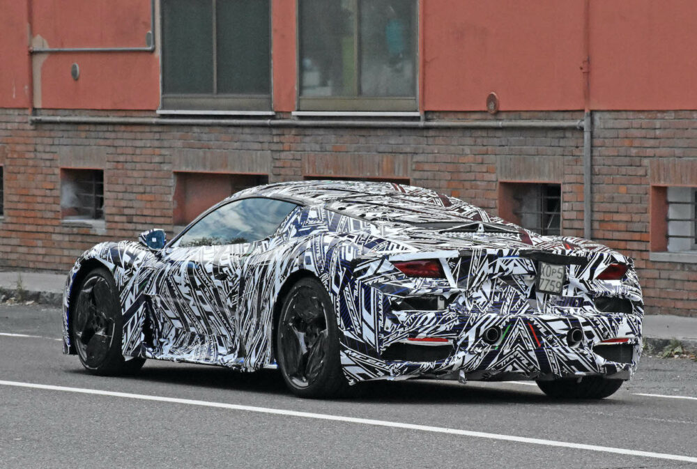 新型マセラティ MC20 市販型プロトタイプ スパイショットリアサイド