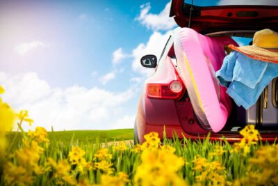 アウトドアに最適なおすすめ車人気ランキングTOP15|選び方のコツは?