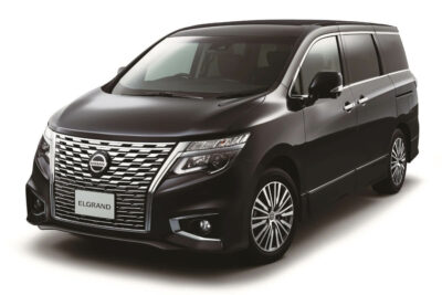 日産 エルグランド完全情報!おすすめグレードや人気カラー、スペックなどを解説