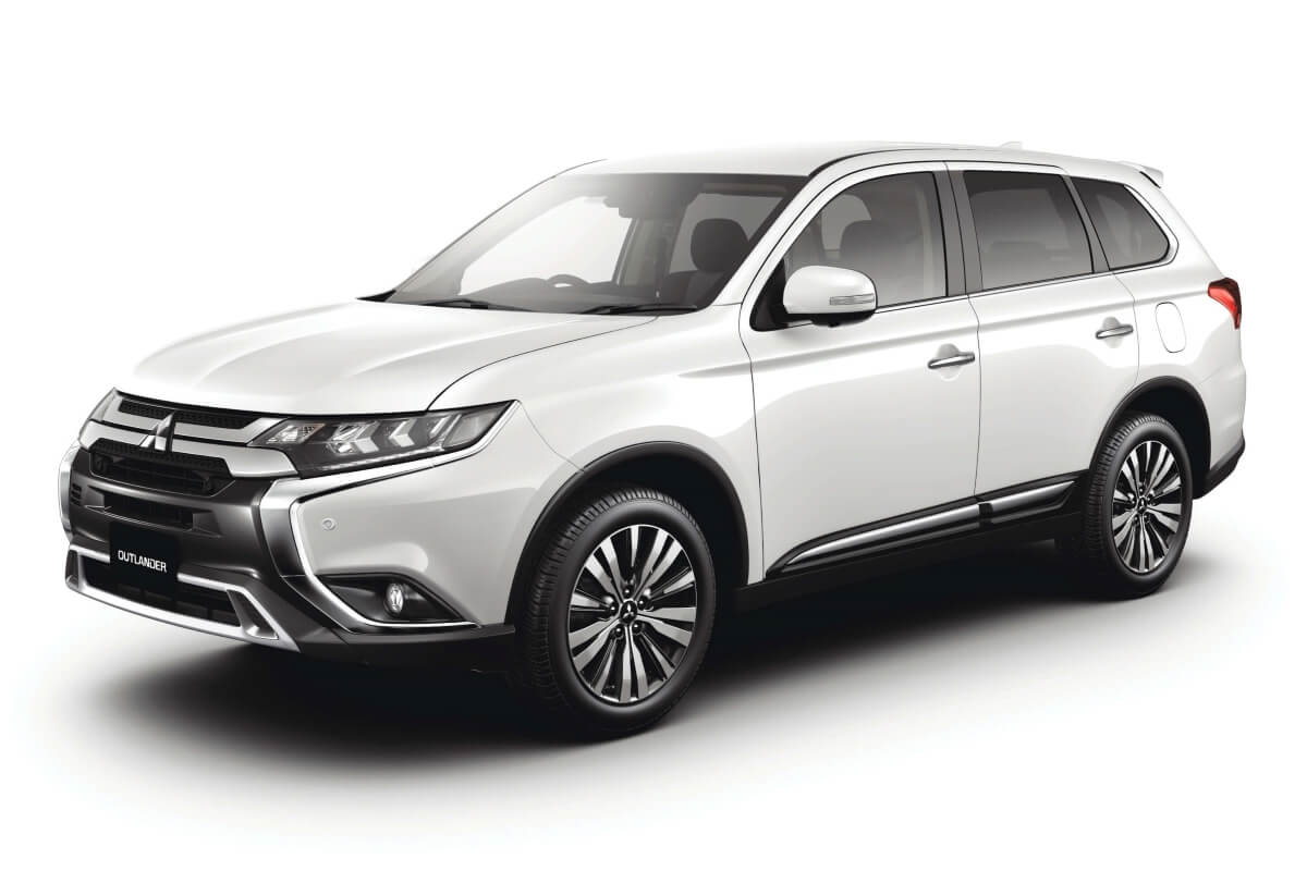 三菱 アウトランダー完全情報 おすすめグレードや人気カラー スペックなどを解説 Moby モビー