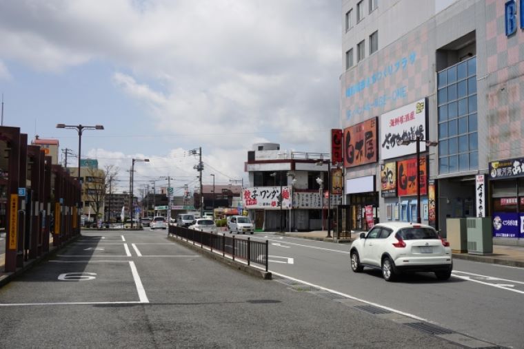 静岡の駅前