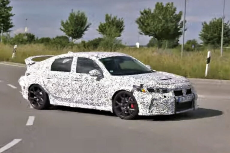 新型シビックタイプrのテスト走行を動画でスクープ ミュート解除で音を聞いてみよう Moby モビー