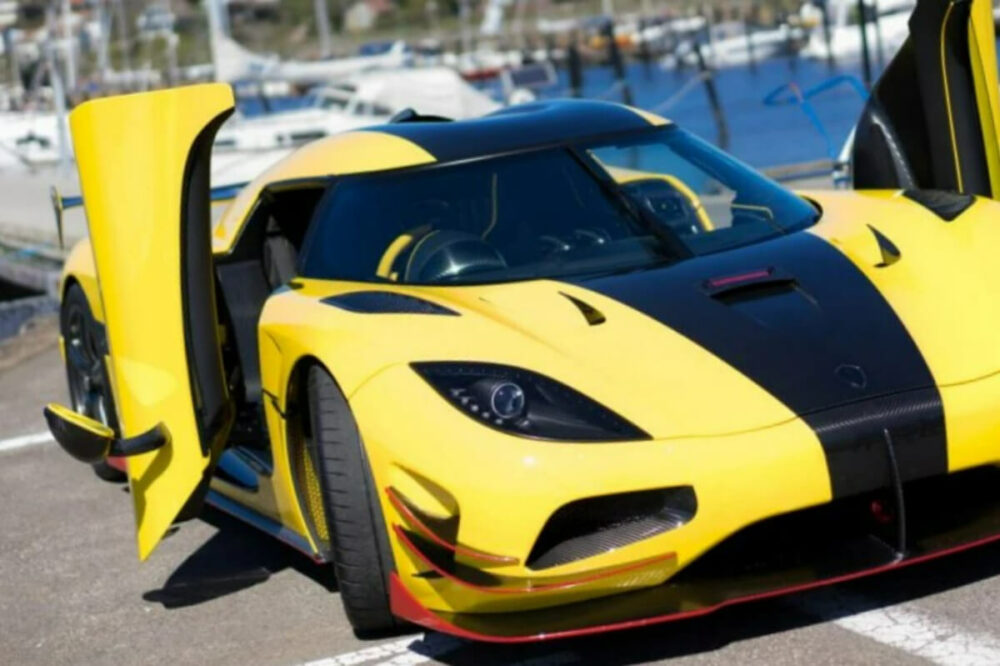 手越祐也さんが世界3台の超レア車をドライブ 2億円超スーパーカー ケーニグセグ Moby モビー 手越祐也さんが世界3台の超レア車をドライブ 2億円超スーパーカー ケーニグセグ Moby モビー