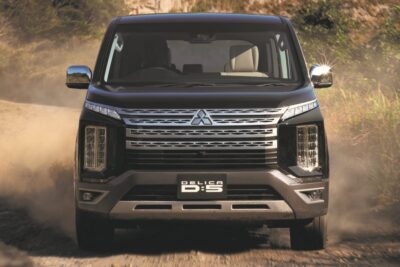 三菱 デリカD:5の外装色に「ダイヤモンドカラー」2色を新設定!特別仕様車も継続販売