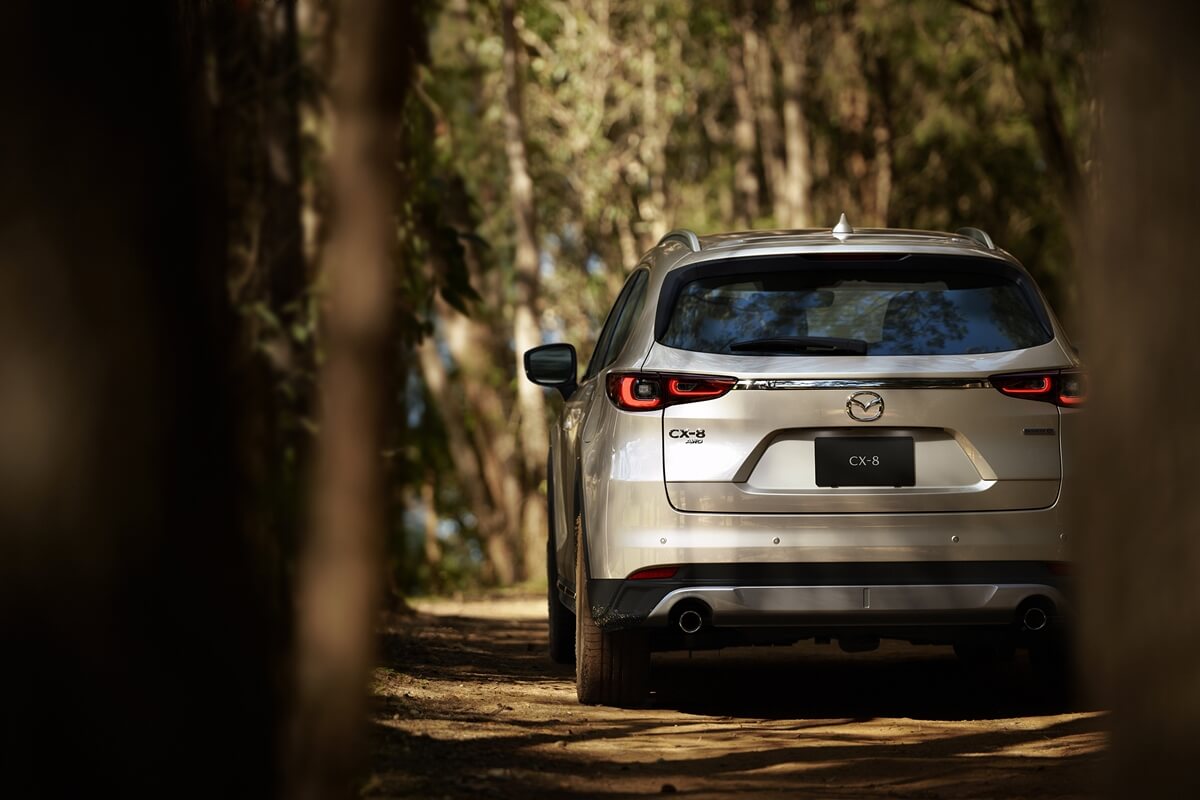 マツダ 新型 CX-8 KG系 2022年12月〜モデルにも対応 トランクマット ラゲッジマット ◆シャギーラグ調 ruihomme 光触媒抗菌加工 カーマット mazda カー用品 フロ 新型CX-8マイナーチェンジいつ？2022年12月に大幅商品改良で受注