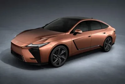 ついにBEVモデル登場！新型レクサスESのSNSでの評価は賛否両論？