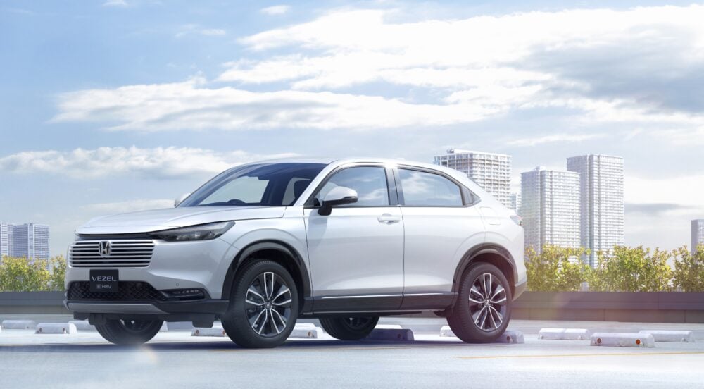 ホンダ・ヴェゼルが一部改良！価格改定にもSNSで反響続出