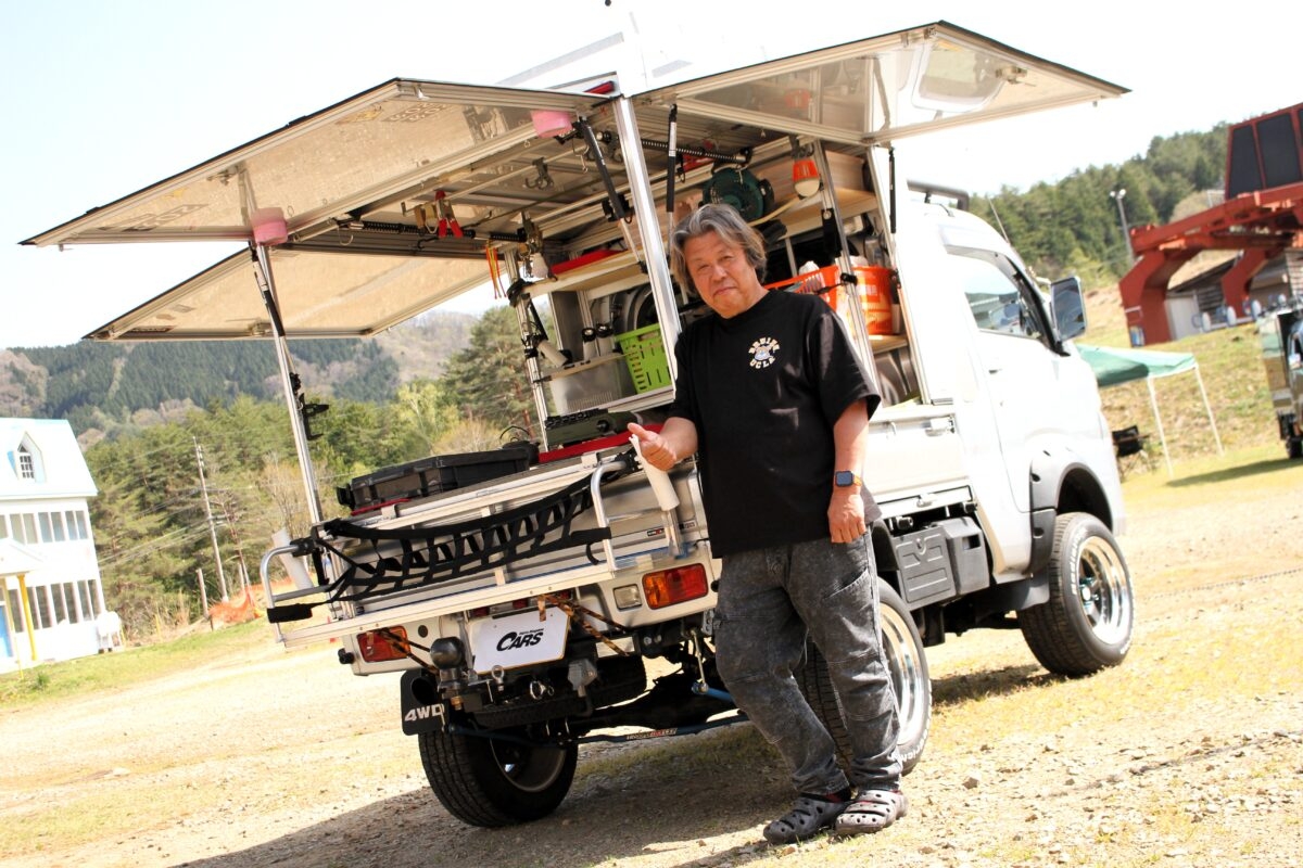 カーゴボックスがワゴンに勝っているポイントは…荷物を〇〇に積める