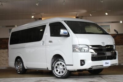 「住める家」で愛犬と旅する全国行脚のカーライフ トヨタ ハイエース（TRH216K）【みんなのクルマ】