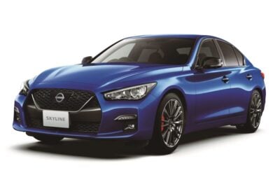 日産「スカイライン」に“400R Limited”登場！「ワンガンブルー」を追加設定