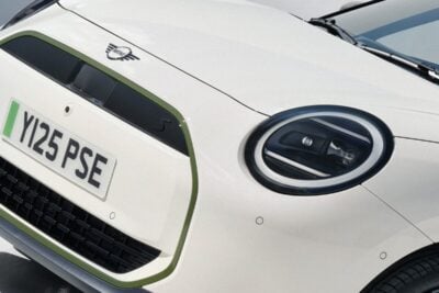 MINIと“ポール・スミス”のコラボモデルがジャパンモビリティショーで世界初公開！