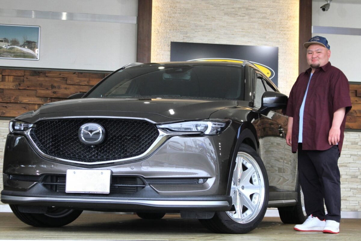個性満点の20インチディッシュホイール マツダ CX-5（KF2P）【みんなの