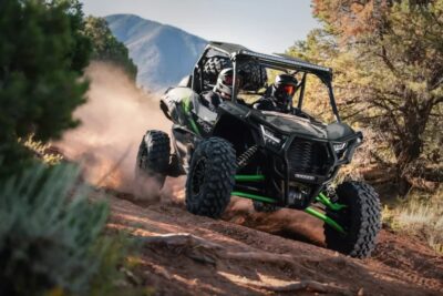 カワサキ「TERYX KRK 1000」2025年モデル発売！利便性・安全性を向上