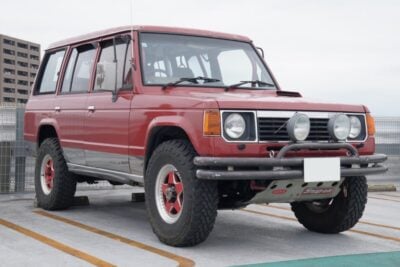 32万kmオーバー！流用カスタム多数のマニアックマシン　ミツビシ　パジェロ【みんなのクルマ】