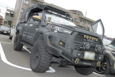 愛犬 × オリジナル設計 ＝ びっくり快適カスタム！　という公式ができあがった　トヨタ ハイラックス（GUN125）【みんなのクルマ】