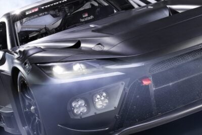 トヨタ・レクサスのフラッグシップスポーツカーがついにワールドプレミア！