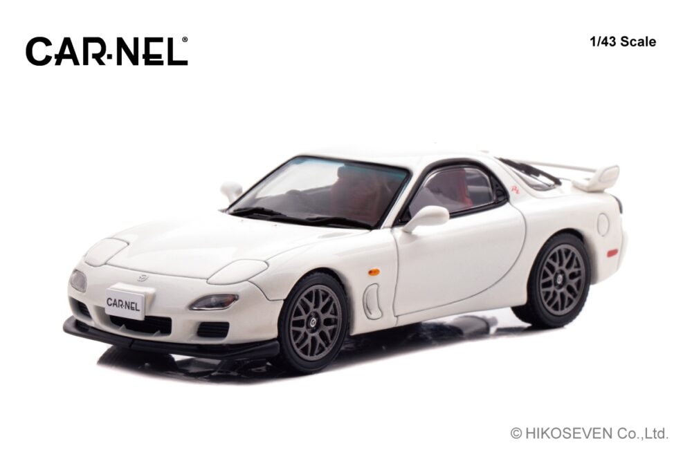 FD3Sの高精度ミニカー発売！CARNELから「RX-7」の“Type RZ”と“Sprit R Type A”登場 | MOBY [モビー]
