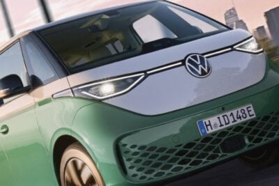 フォルクスワーゲンの電動ミニバン「ID.Buzz」が日本カー・オブ・ザ・イヤーで2冠