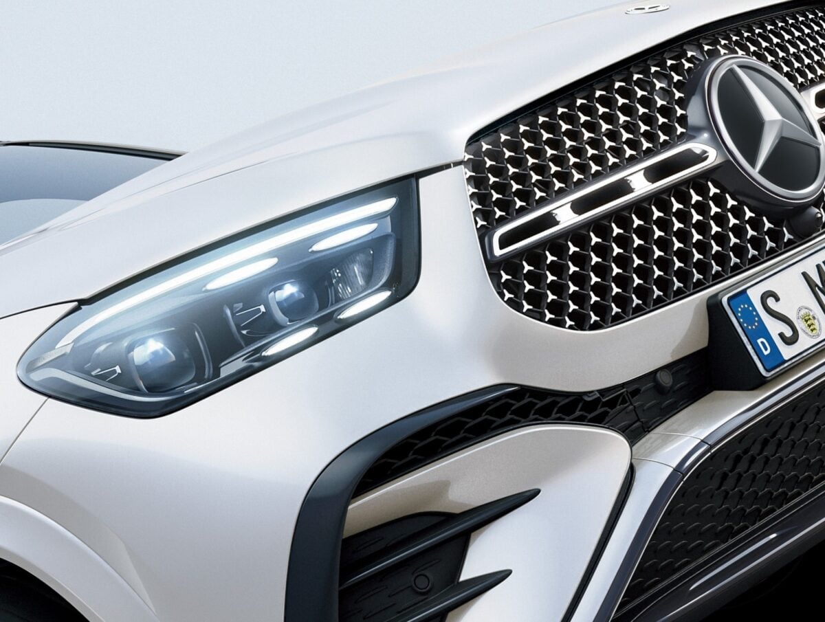 メルセデス・ベンツ「GLE」と「GLS」に“Night Edition”登場！ | MOBY