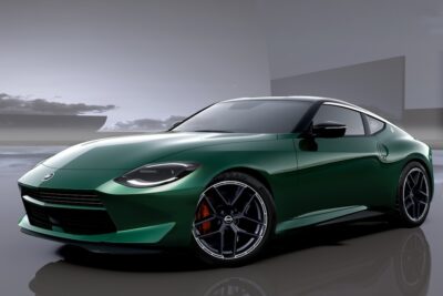 日産「フェアレディZ」マイナーチェンジモデル初公開　2026年夏発売、SNSの反応は？