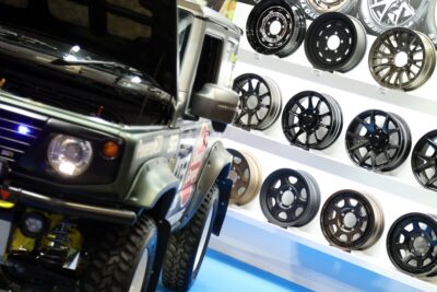 ジムニストなら絶対に知っておきたい！ジムニーのスペシャリスト「ショウワガレージ」のTASブースに潜入