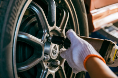 【カー用品店】売れているタイヤTOP10｜迷ったら“選ばれている定番モデル”をチェック！【2025年12月最新版】