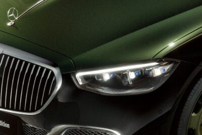 世界50台限定のメルセデス「マイバッハS 680 V12」特別仕様車が登場　ツェッペリンに捧ぐ復刻カラー