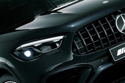 メルセデスAMG GLA 35に初の特別仕様車が登場　80台限定の「ブラック・マスターピース」発売