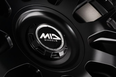 履くだけでプレミアム感を爆アゲするMIDエクスクルーシブの最新モデル「029M」「020F」誕生！