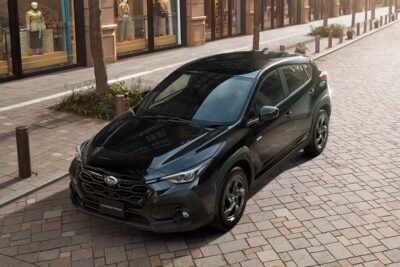 スバル新型「クロストレック」特別仕様が登場　ブラック基調で上質感強化
