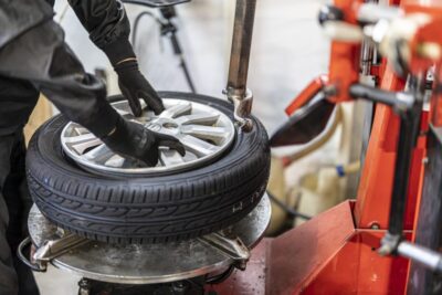 【カー用品店】売れているタイヤTOP10｜季節に合った定番モデルをチェック！【2026年2月版】