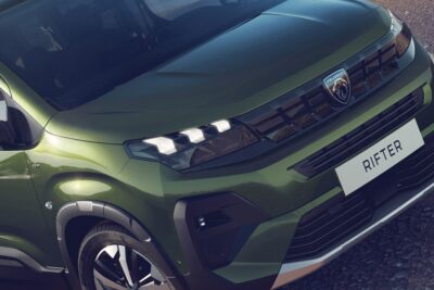 プジョー30台限定モデル「RIFTER GT Cielo」登場　パノラマルーフで快適性向上