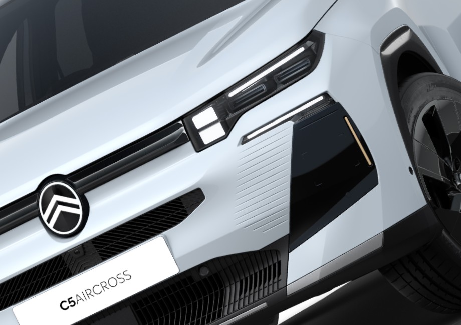 シトロエン新型SUV「C5 AIRCROSS」発売 48Vハイブリッド採用＆快適装備