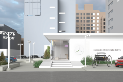東京・表参道にメルセデスのブランド体験拠点オープン　Y-3コラボ展示＆カフェも併設