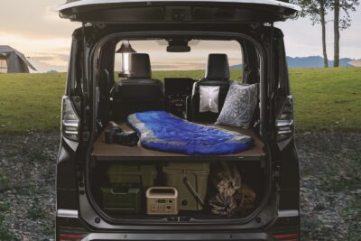 トヨタ「ヴォクシー」に車中泊仕様が登場！　新コンプリートカーMULTI UTILITY発売